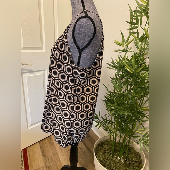 INC Top with beautiful Gold detail in Front - Picture 4 of 10